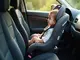 babyschale-beifahrersitz-was-sie-zum-sicheren-einbau-wissen-muessen